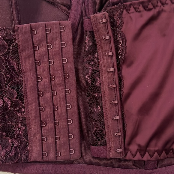 Urban Outfitters plum corset top - Picture 4 of 5